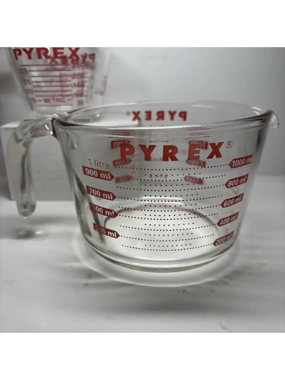 Vintage Pyrex Glass Measuring Cup Lot 1 Litre 1000ml & 250ml Red Lettering 2pc